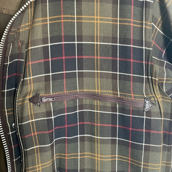 Barbour Classic Durham Waxed Jacket Size 46 Pre-Owned - Picture 14 of 16